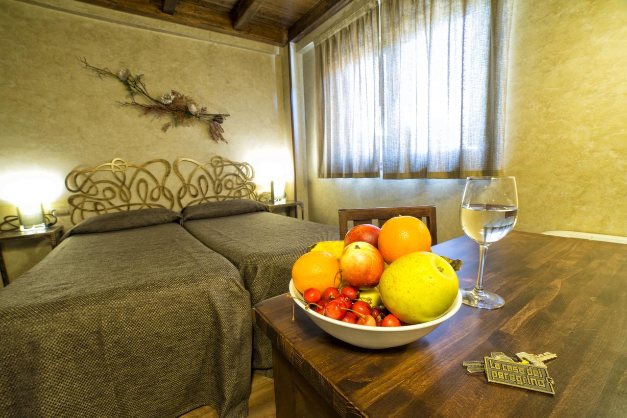 Hotel Albergue La Casa Del Peregrino El Acebo de San Miguel Bagian luar foto